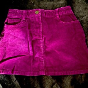 Super cute Mini Boden purple skirt size 7 with heart back pockets